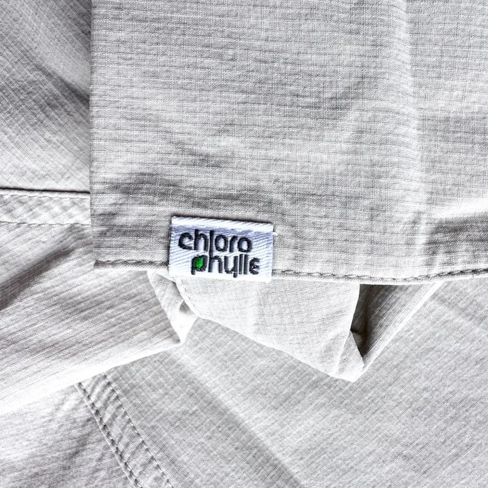 CHLOROPHYLLE Sport Travel Nylon Spandex Front Pockets Beige Shirt Small - Picture 9 of 11
